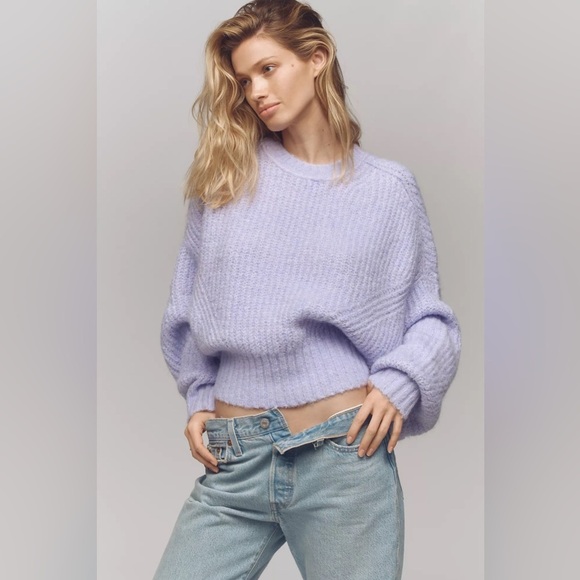 NWT! Anthropologie Tan The Blake Slouchy-Sleeve Crew-Neck Sweater by Pilcro 🪞